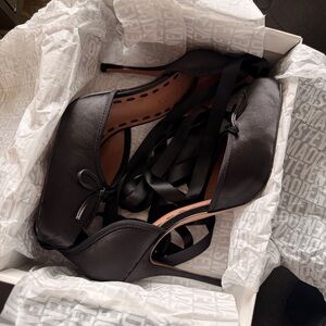 Steve Madden Black Satin Heels